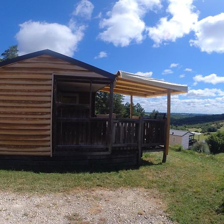 Camping Les Terrasses De Dordogne Rouffignac Saint-Cernin Екстериор снимка