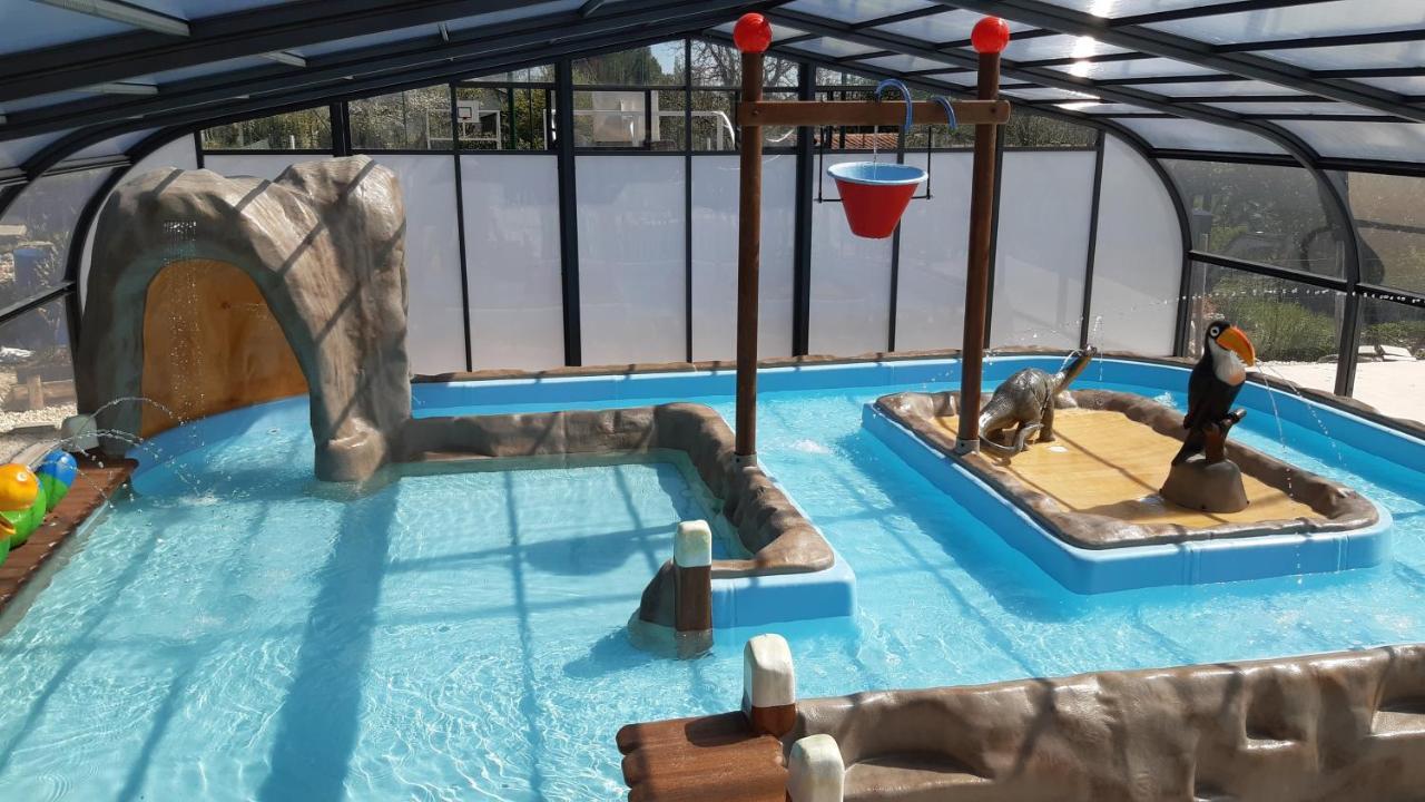 Camping Les Terrasses De Dordogne Rouffignac Saint-Cernin Екстериор снимка