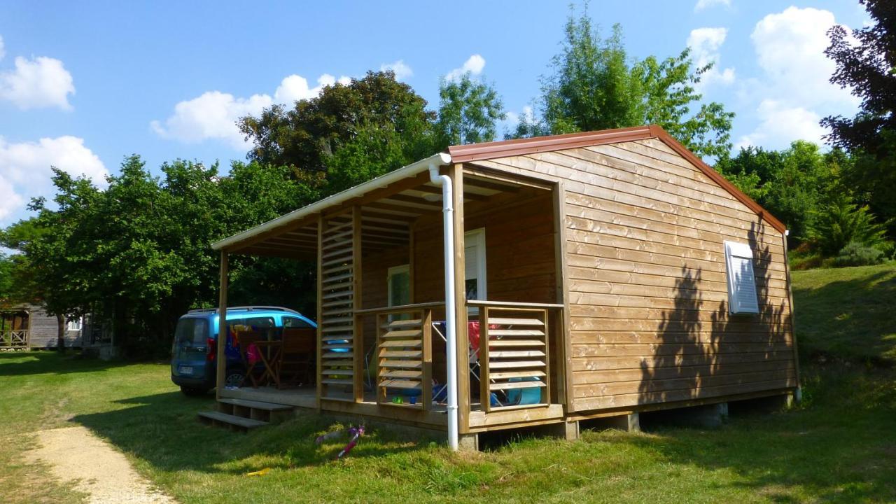 Camping Les Terrasses De Dordogne Rouffignac Saint-Cernin Екстериор снимка