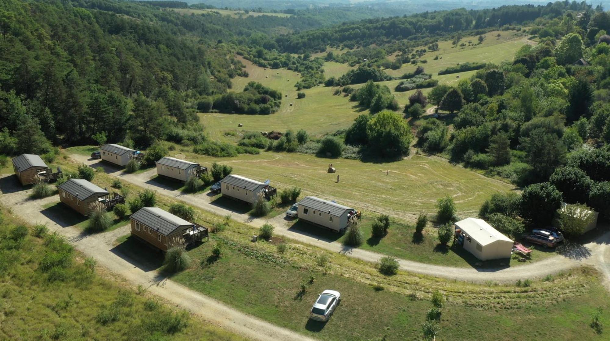 Camping Les Terrasses De Dordogne Rouffignac Saint-Cernin Екстериор снимка