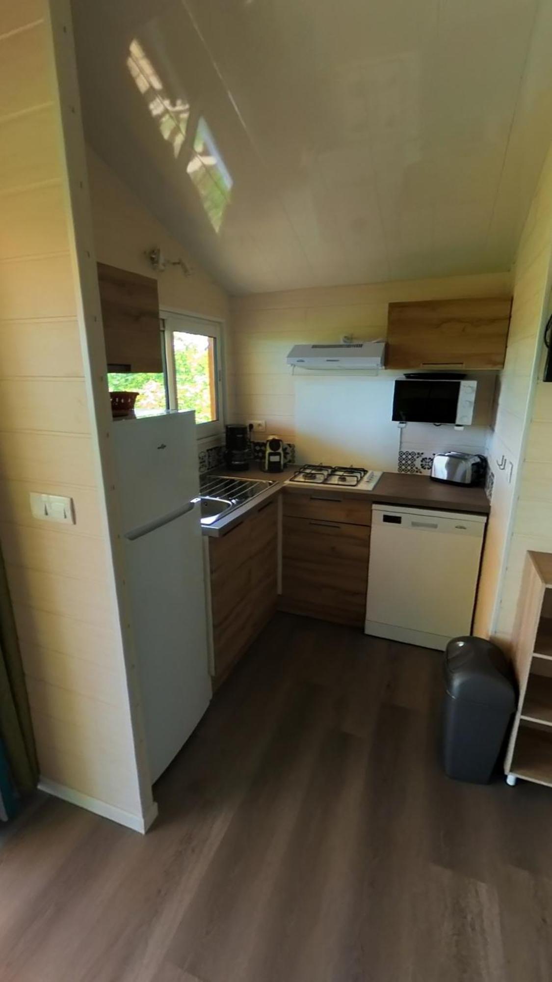 Camping Les Terrasses De Dordogne Rouffignac Saint-Cernin Стая снимка