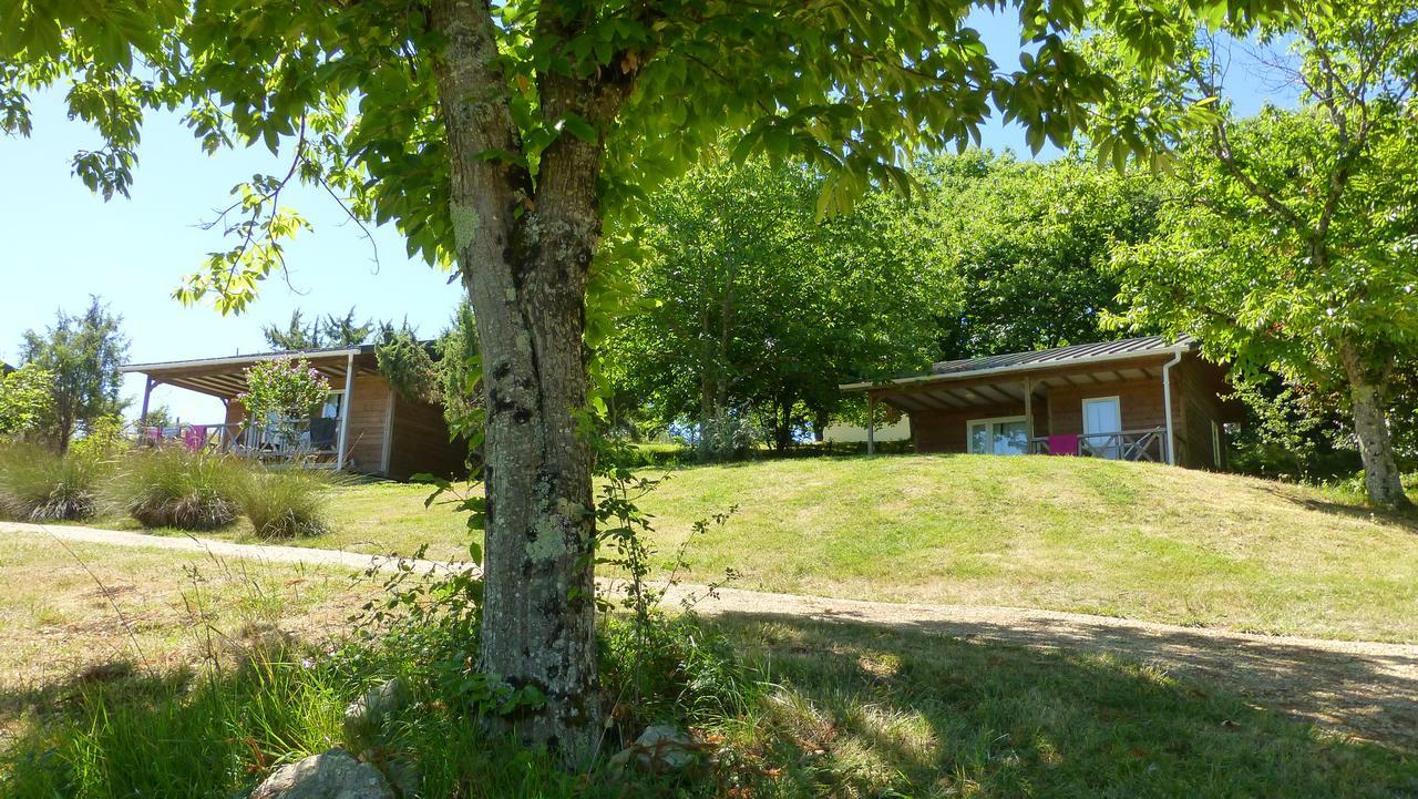 Camping Les Terrasses De Dordogne Rouffignac Saint-Cernin Екстериор снимка